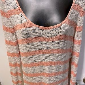 FREE PEOPLE light weight Sweater